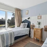 度假居 Summehouse With For 10 Great Location *