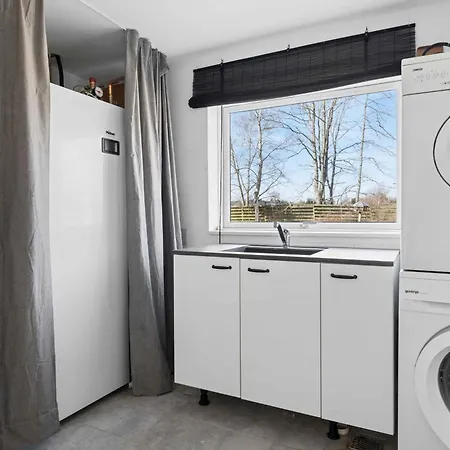Summerhouse With For 10 Great Location * Bøtø By