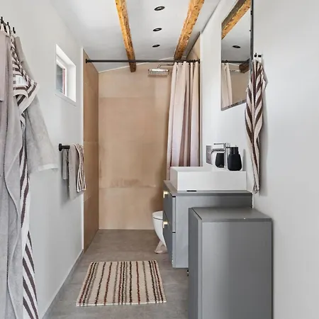 Nyaraló Summerhouse With For 10 Great Location *
