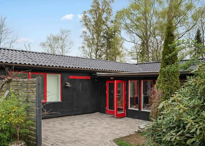 Summehouse With For 10 Great Location